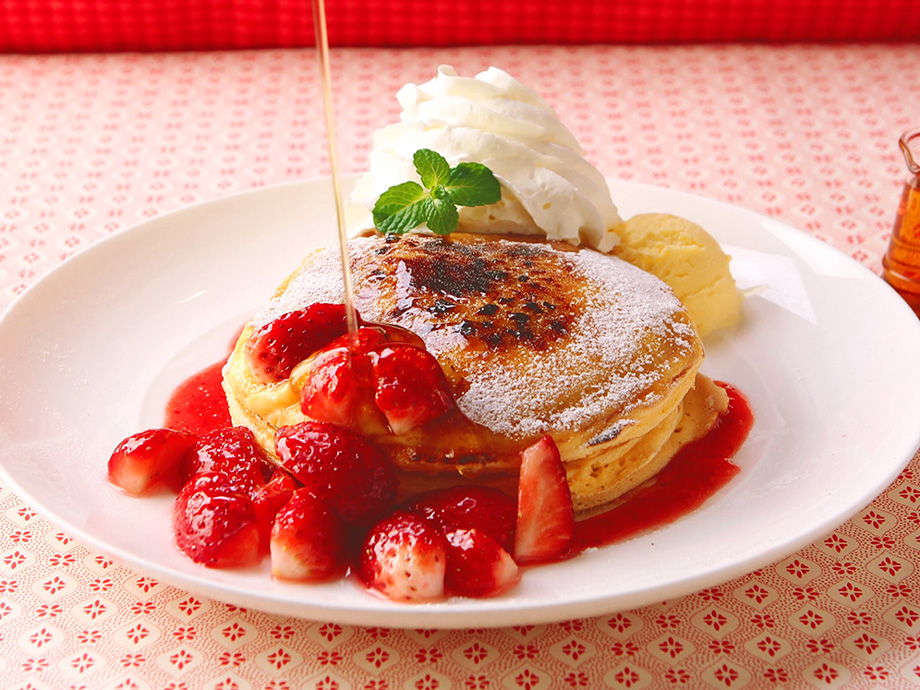 イチゴブリュレパンケーキ